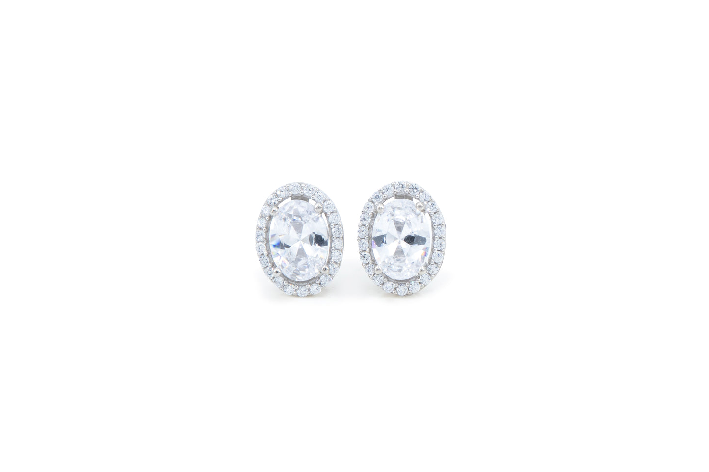 Bequasa Oval Cristallic Ohrstecker, Silber 925, Rhodiniert