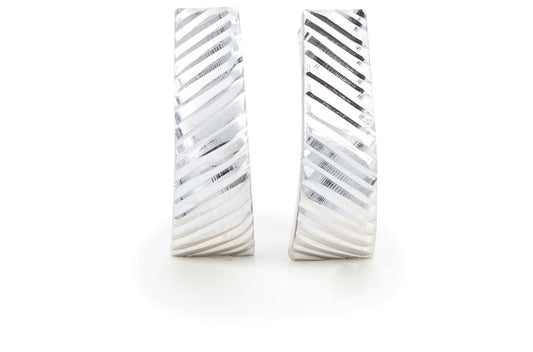 Bequasa Serperntine Links Pattern Ohrringe, Silber 925, Rhodiniert
